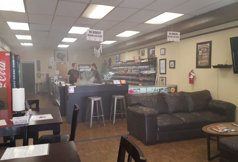 Victoria's Vapor Lounge