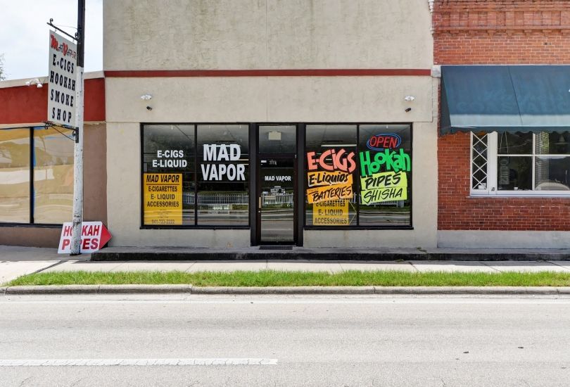 Mad Vapor, The Electonic-Cig. and Hookah Store in Palmetto and Ellenton area.