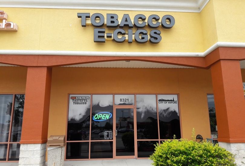 CITY OF VAPORS Electronic Cigarette Vape Store