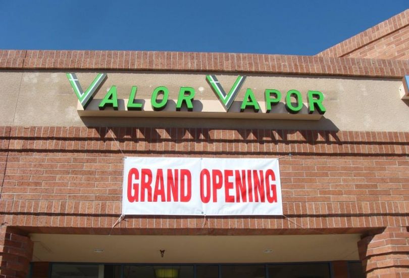 Valor Vapor - Tempe