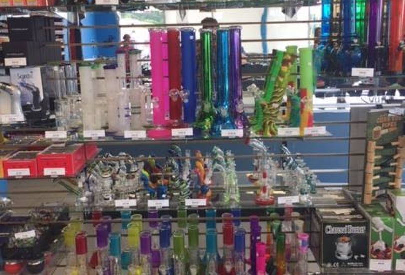 Ohmies Vape And Glass Emporium