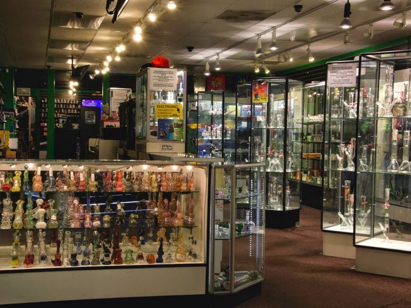 Amsterdam Smoke and Vape Store 5521 South St Lakewood, CA