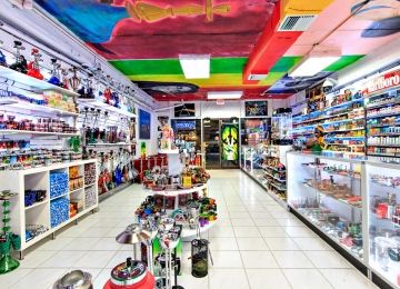 Vape & Smoke Shop - Biscayne