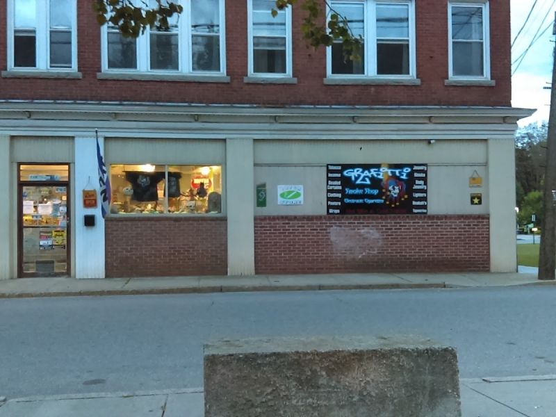 Grafitti Smoke and Vape Shop 13 Prospect St Moosup, CT