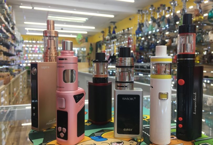 World of Smoke & Vape - Calle Ocho