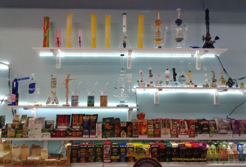 Primo's Smoke Shop