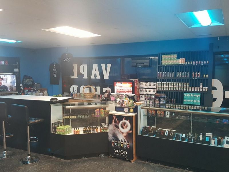 CloudE Vape Lounge 3200 Ingersoll Ave E Des Moines, IA