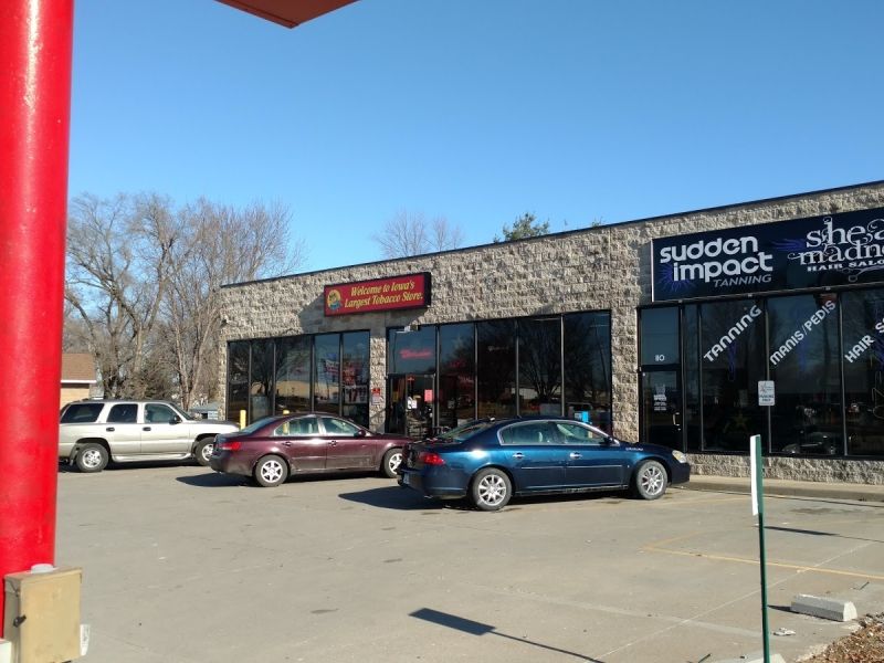 Smokin' Joe's Tobacco & Liquor Outlet 17 110 S Roosevelt Ave Burlington, IA