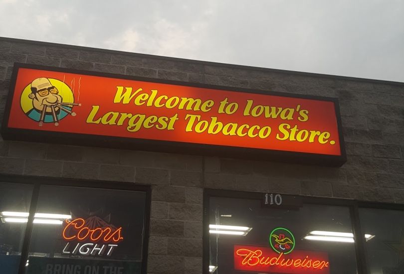 Smokin' Joe's Tobacco & Liquor Outlet #17