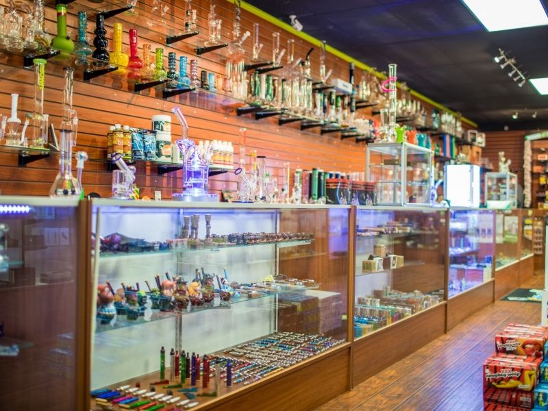 Lets Vape & Smoke Shop KC 3745 Broadway Blvd Kansas City, MO