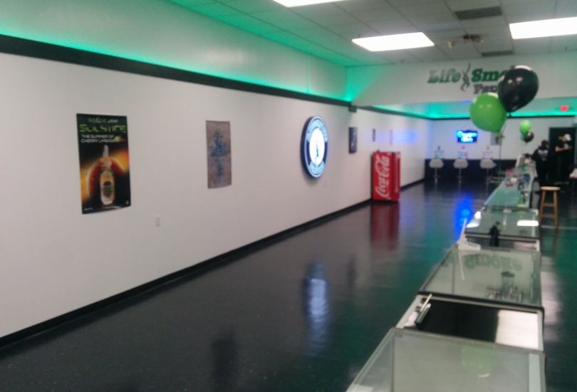 LifeSmoke Vapors - North Hanover Mall