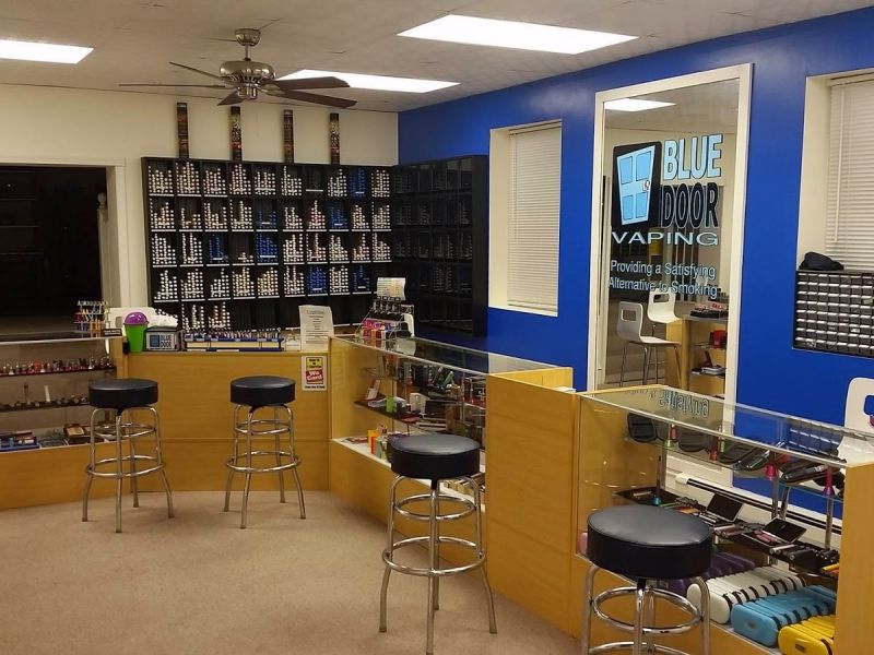 Blue Door Vaping 28 E Simpson St Mechanicsburg, PA