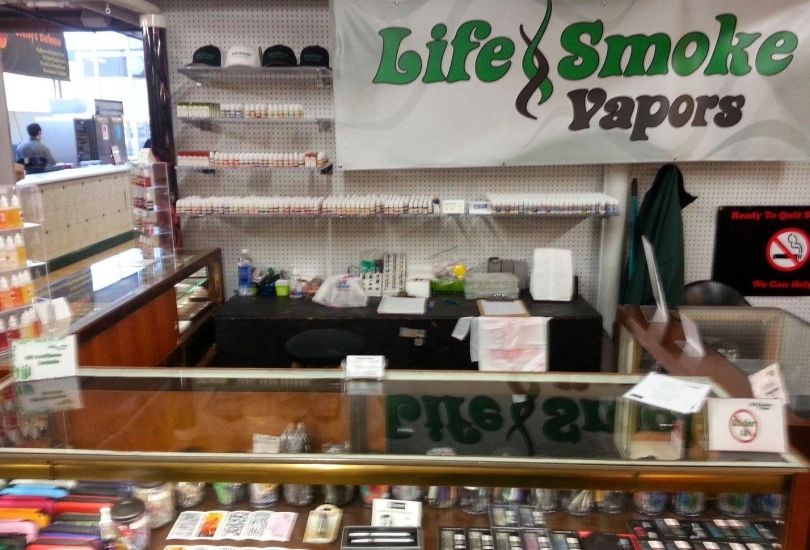 LifeSmoke Vapors Middletown