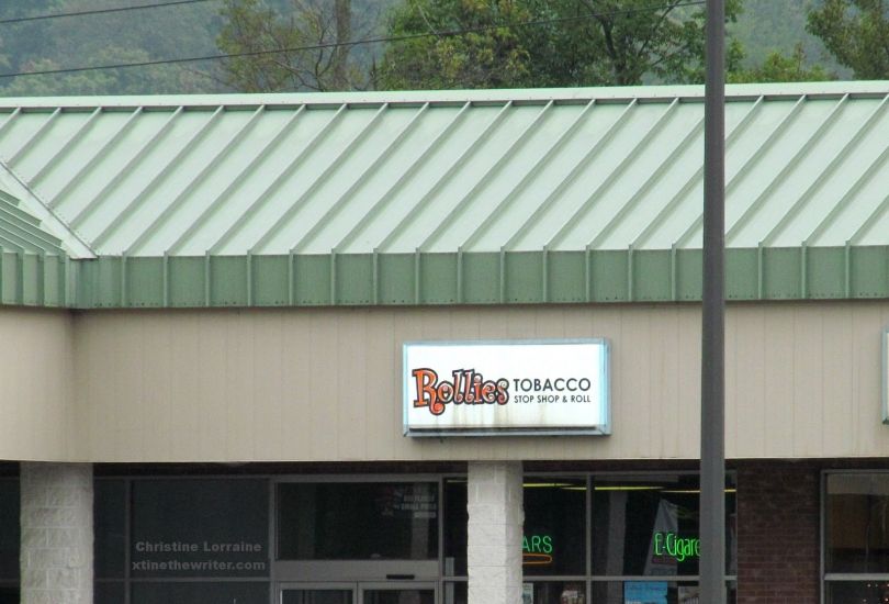 Rollies Tobacco & Vaping Supplies