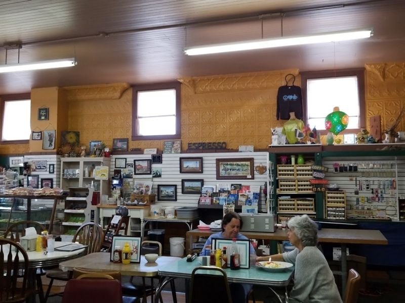 Ward's Store 127 Calumet Ave SE De Smet, SD