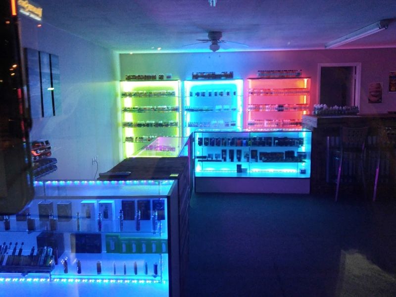 Blue Whale Vapor of Jefferson City 921B Tennessee 92 Jefferson City, TN