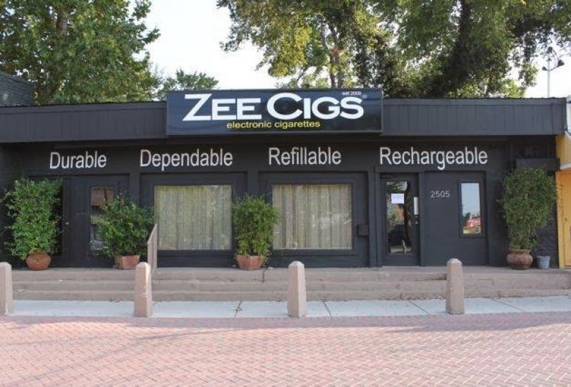 Zee Cigs Vapor Store eCigarettes