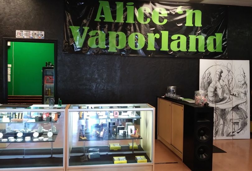 Alice in Vaporland El Paso Vape Shop