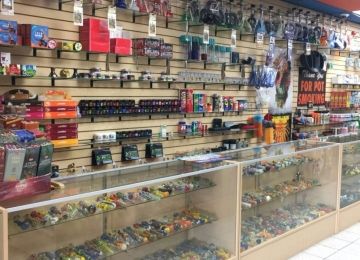 Fox Plaza Smoke Shop