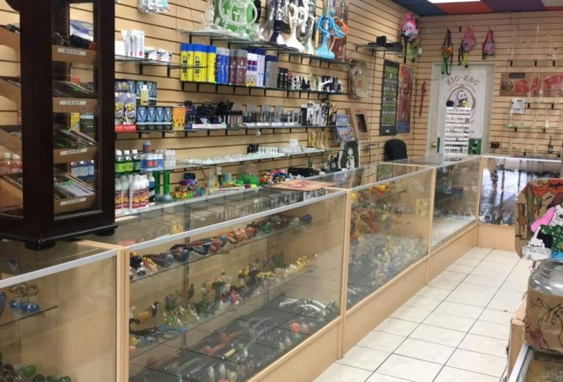 Fox Plaza Smoke Shop