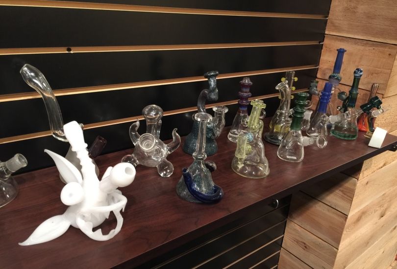 High End Smoke Shop