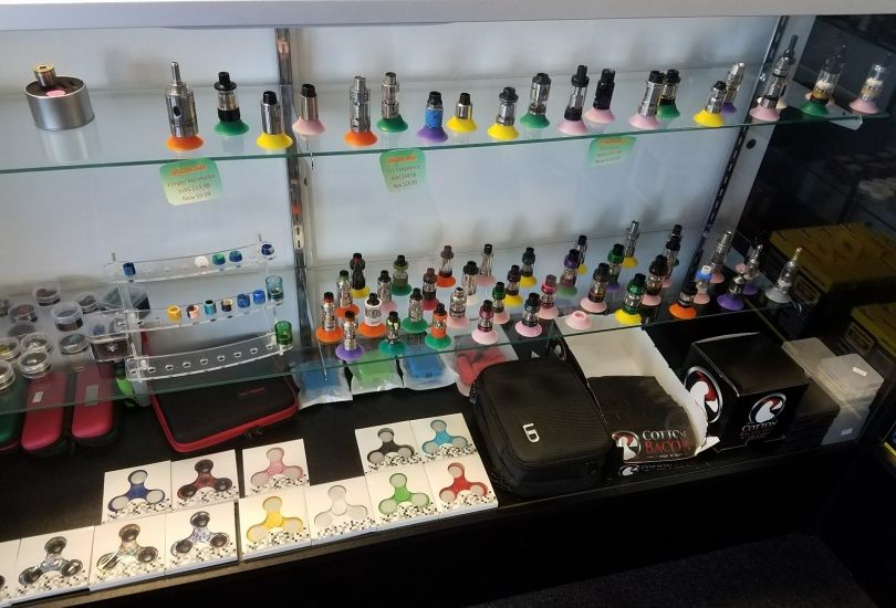 Custom Vapor Store