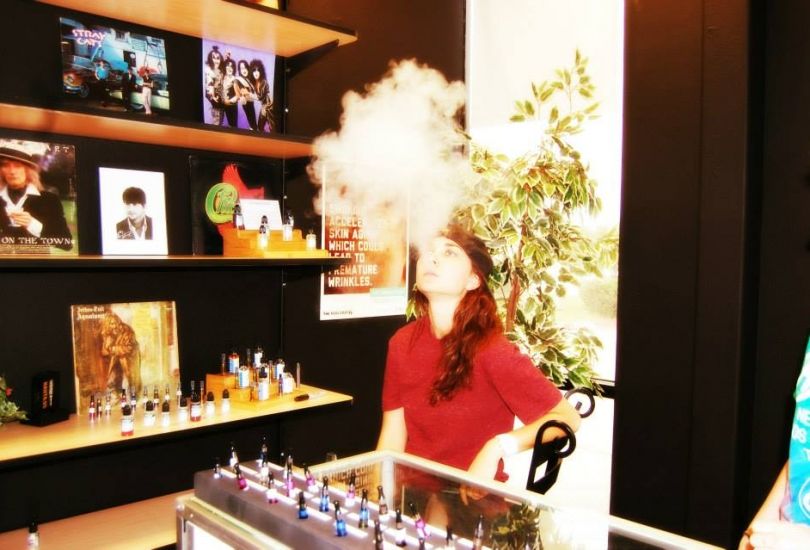 Chasing Vapes E-Cigs & Lounge