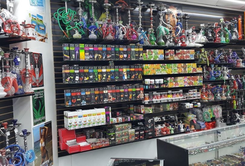 Sugar Land Smoke Shop (smoke shop & vape outlet )