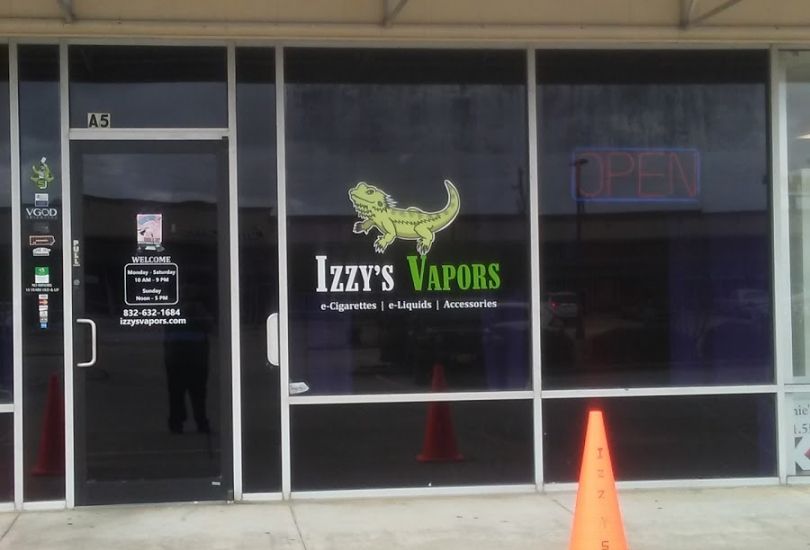 Izzy's Vapors