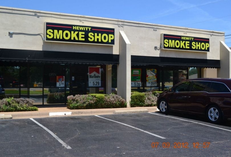 Hewitt Smoke Shop