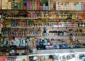 Dyer Smoke Shop