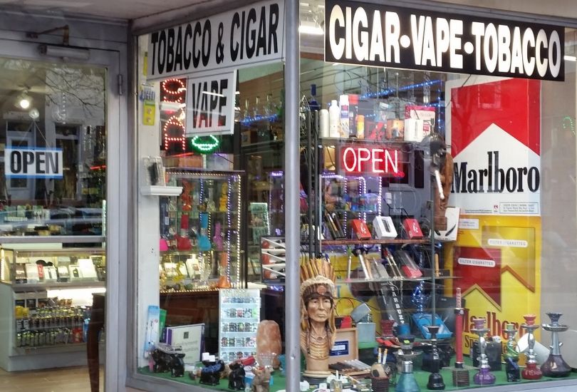 Alexandria Vape and Tobaaco