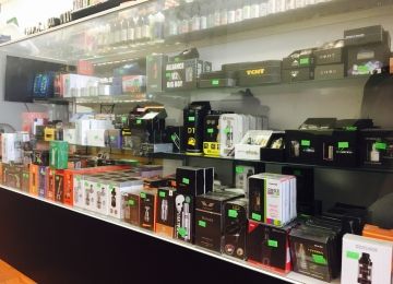 Mods and Juices Vape Lounge