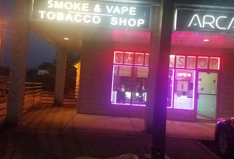 Arcadia Smoke Shop