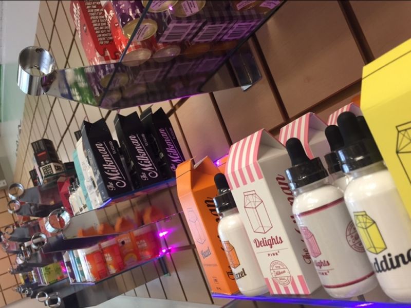 Smoke & Gifts 4 U 13637 Dumfries Rd Manassas, VA