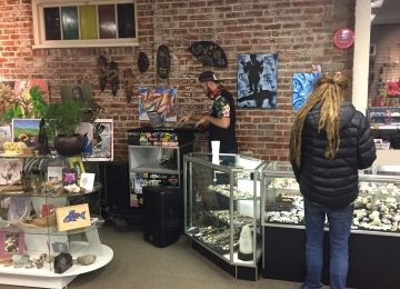 Puffin Glass Studios Smoke Shop