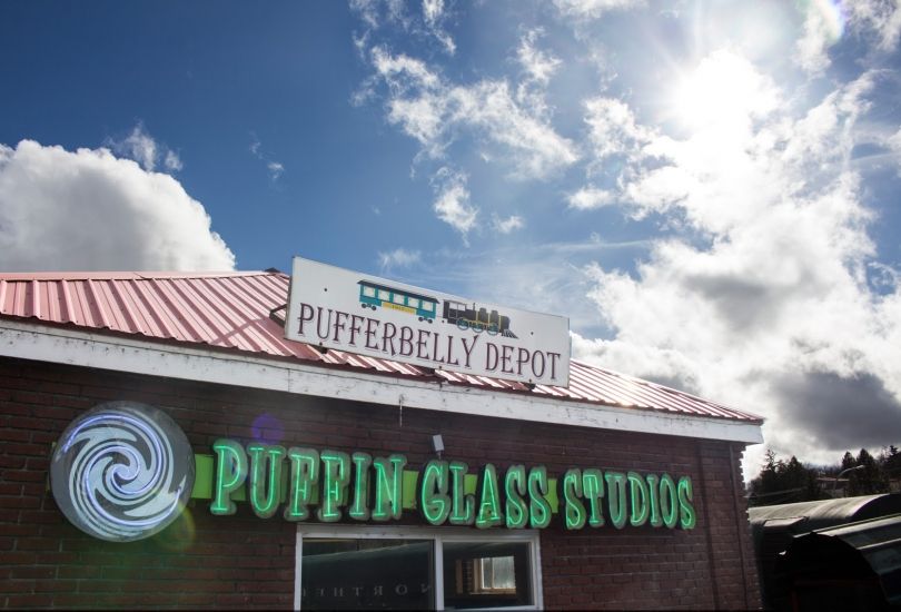 Puffin Glass Studios Smoke Shop
