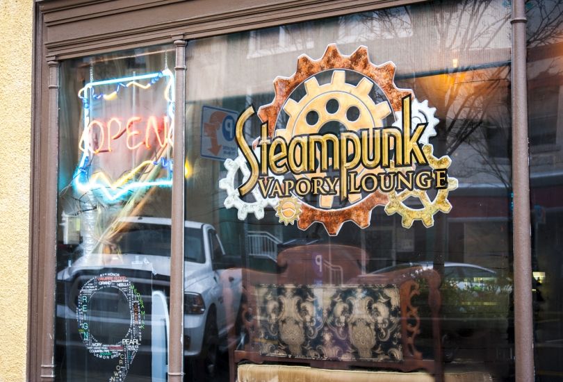 Steampunk Vapory Lounge