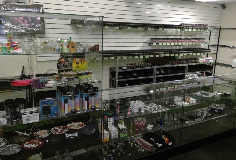 Mind's Eye Glass Gallery & vape store