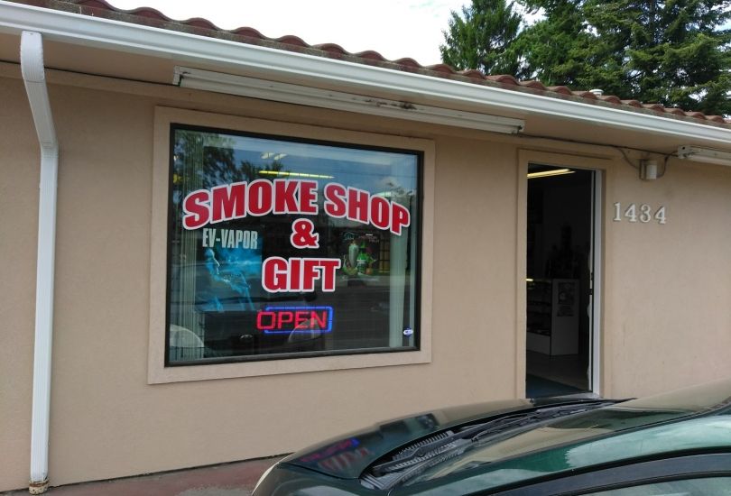 Walla Walla Smoke Shop