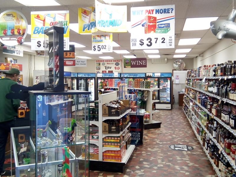 Smoker Friendly's Liquor Plus 217 10th St Dunbar, WV