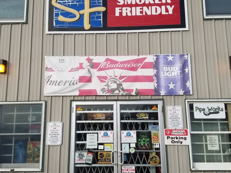 Smoker Friendly 4 Clark Rd WV