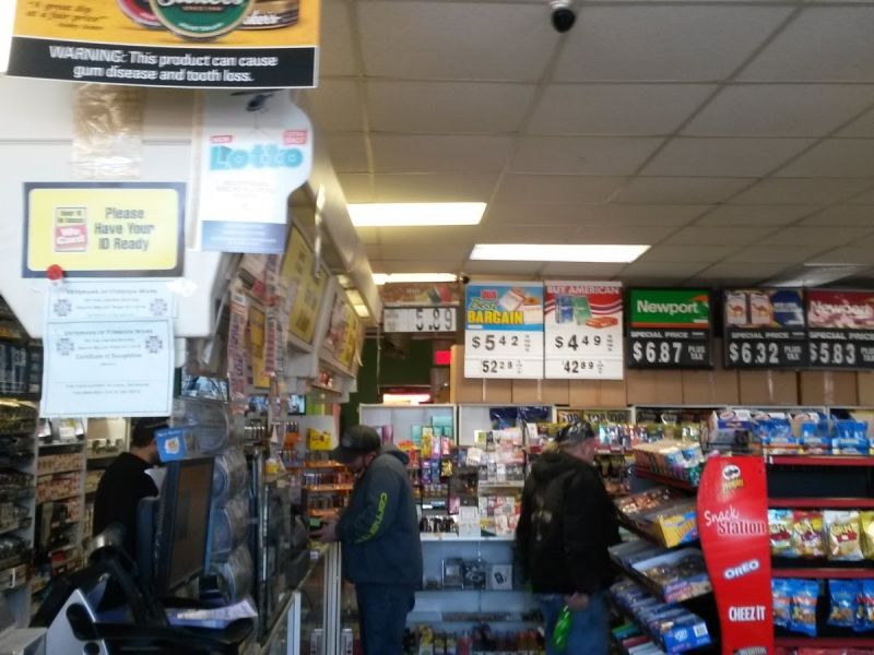 P P Smoke Shop 356 Prairie Hill Rd C South Beloit, IL