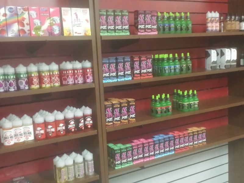 M of N Vapors 2027 E Main St Reedsburg, WI