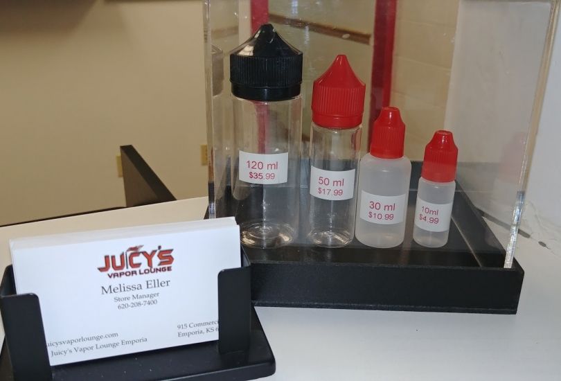 Juicy's Vapor Lounge Emporia