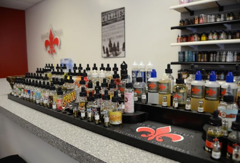 Derb E Cigs Vapor Store