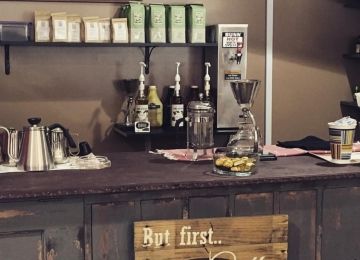 B&B's Vape Cafe