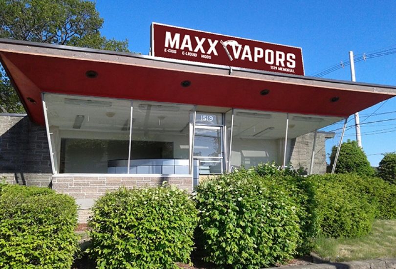 Maxx Vapors Vape Shop