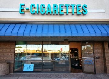 J.H.T. Vape Maplewood