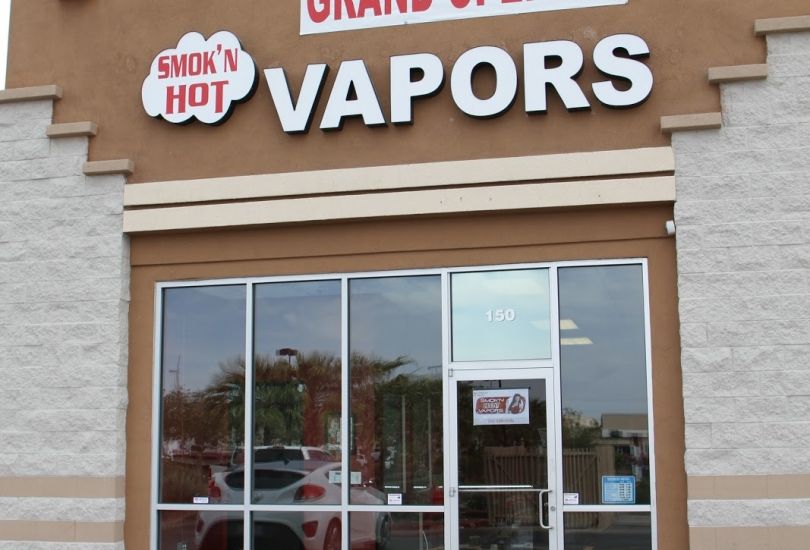 Smok'n Hot Vapors